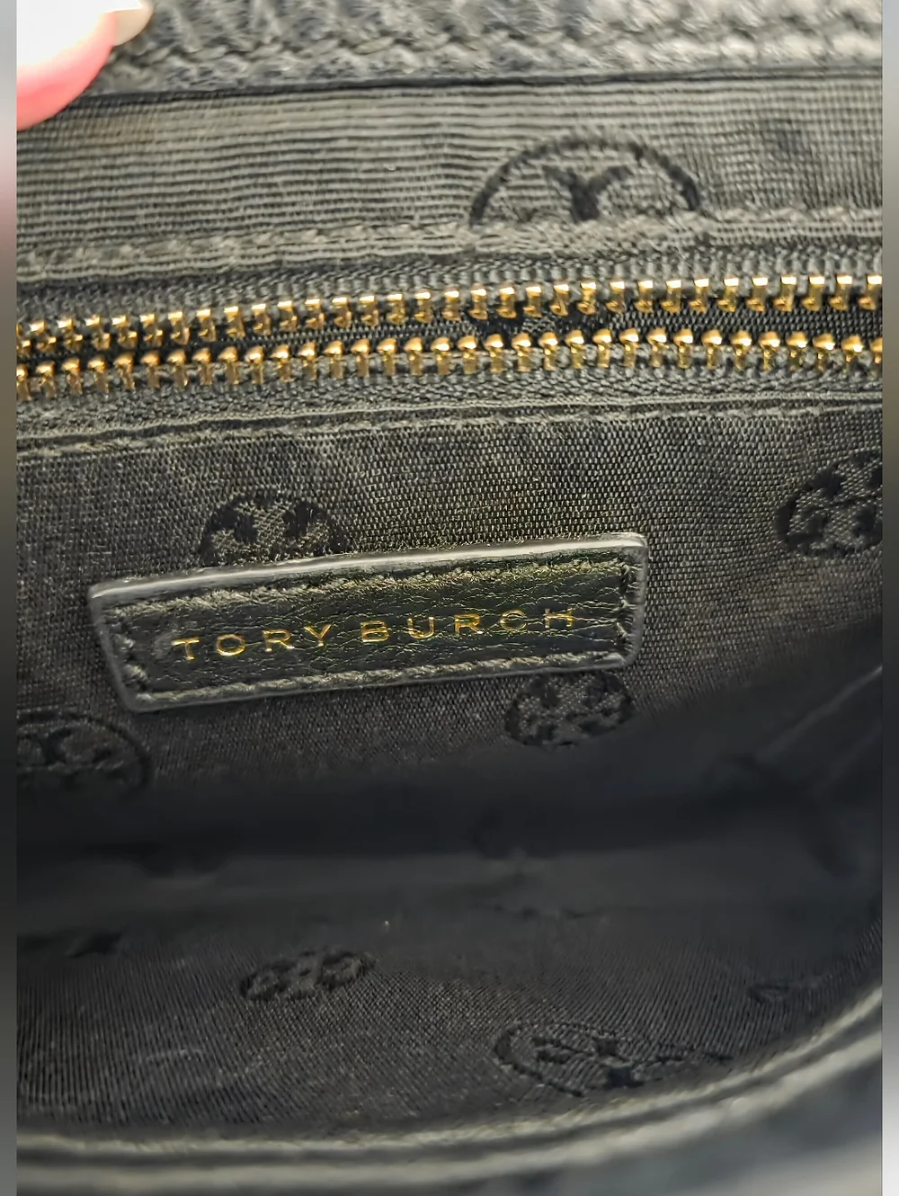 Tory Burch Black Pebbled Leather Chain Shoulder Bag - Picture 4 of 7
